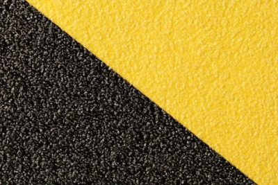 MS4 Floor Commercial Grade Anti Slip WATCH YOUR STEP Stair Treads 150mm x 610mm - Image 3