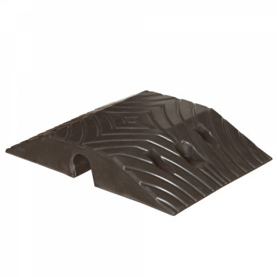 TOPSTOP-5 Speed Reduction Ramp - Centre Section with Reflectors - 250mmW x 70mmH - Fixings Included - Black