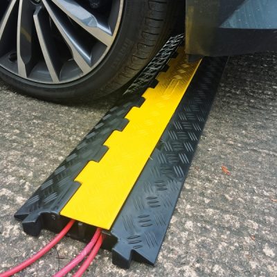 TRAFFIC-LINE Cable/Hose Protection Ramp, 970 x 250 x 50mm, 2 channels: 32 x 34mm, black