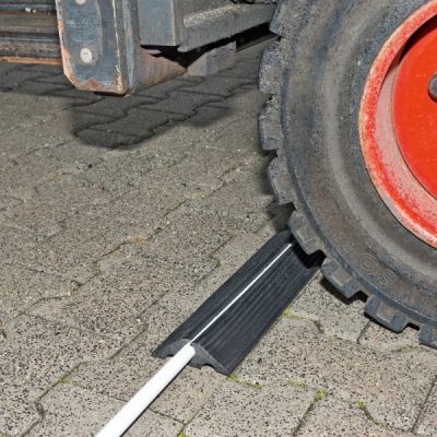 Hose Cable Ramp 10m Roll Hard Rubber Black 10,000 x 100 x 30mm