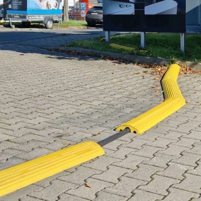 TRAFFIC-LINE Cable/Hose Protection Ramp Small 1,200mmL Yellow