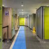 Kumfi Step swimming pool locker room surrounds 60cm x 15m roll Red - Image 5
