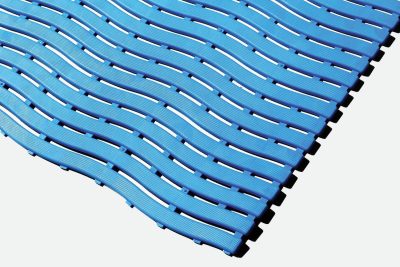 Kumfi Step swimming pool locker room surrounds 60cm x 15m roll Blue