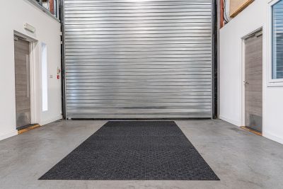 Forklift Mat  90cm x 180cm black - Image 6