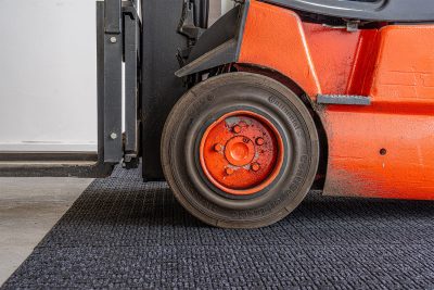 Forklift Mat  90cm x 180cm black - Image 2