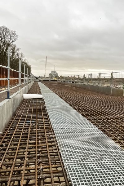 Non slip GRP grating panels 38mm thick 3660mm x 1220mm Grey - Image 3