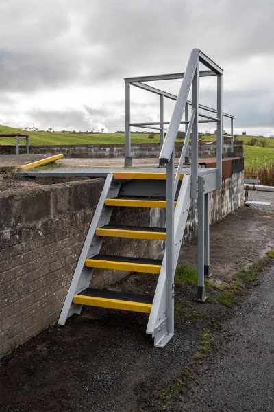 600mm x 345mm x 55mm Anti-Slip GRP Stair Treads Yellow Covers - Image 3