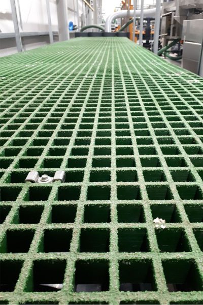 Non slip GRP grating panels 25mm thick 1985mm x 996mm Green - Image 3