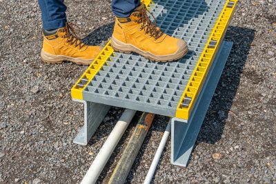 GRP Step Over Platform 464 x 996 x 138mm (100mm clearance height) Grey/Yellow