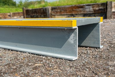 GRP Step Over Platform 996 x 996 x 238mm (200mm clearance) Grey/Yellow - Image 3
