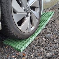 GRP Waffle Boards 996 x 310 x 25mm Sq Grit Top - Green (Sold in Pairs)