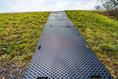 GroundTrak PRO Heavy-Duty Mat Black 1200mm x 2400mm x 12.7mm 60 Tonne Load Capacity - S